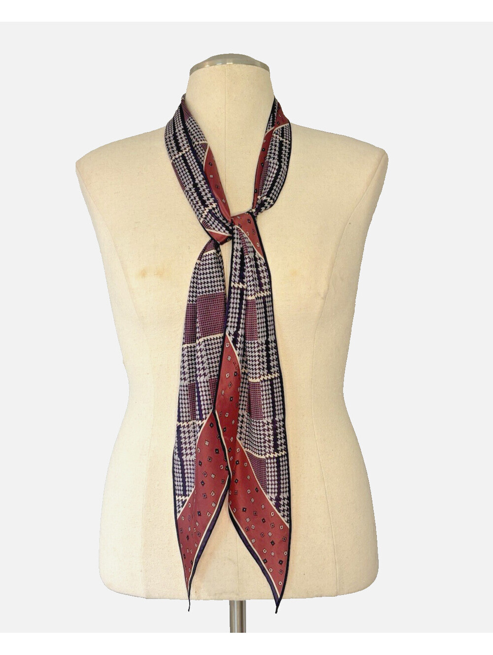 Vintage 1980's Oscar de la Renta Signed Silk Scarf Houndstooth 8"x64" EUC